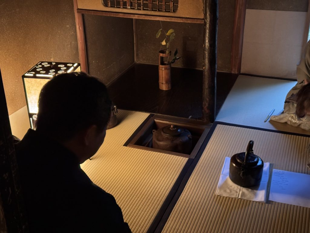 7A343902-FA48-4761-9CC6-